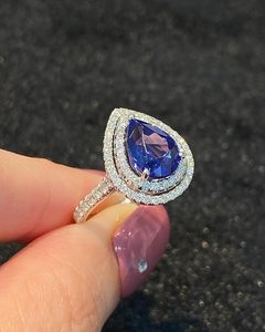 Bague en argent sterling 925 avec saphir bleu de laboratoire et spinelle rose luxueuse, taille poire 2,61 carats, style classique vintage, pour mariage et occasions spéciales - Product Image 2