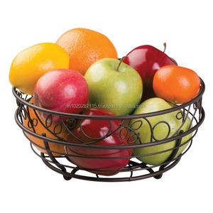 Cesta de fruta de metal con diseño de alambre duradero con detalles de base ornamentada hecha para uso a largo plazo en áreas de cocina y Mesa - Product Image 4