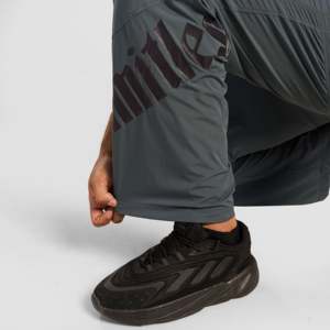 Pantalones Deportivos Gris Oscuro, Pantalones de Pista Modernos con Logotipo Personalizado, Decoración con Pliegues, Ligeros, Pierna Larga, Talla hasta 6XL - Product Image 6