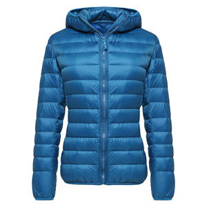 Nouvellement fait entièrement personnalisé tricoté doudoune femmes respirant à capuche hiver 100% Polyester OEM Service - Product Image 4