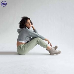 Venta al por mayor 2025 Mujeres Nuevo Diseño Color Sólido Personalizado Manga Completa Peso Ligero Mujeres Crop Top Hoodies - Product Image 4