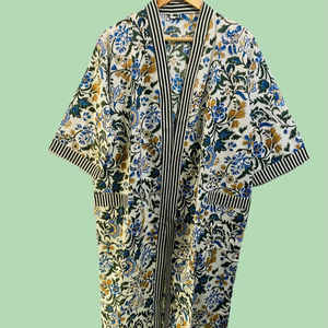 Robe kimono en coton imprimée à la main, grande taille, motif floral, vêtement de détente léger, robe d'été - Product Image 1