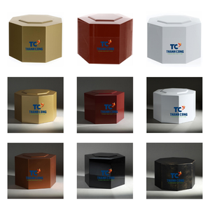 Urne en bois laqué de qualité supérieure pour les cendres humaines Vietnam Boîte commémorative fabriquée à la main OEM Exportation de produits funéraires personnalisés - Product Image 2