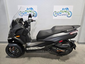 MEILLEURE OFFRE 2026 <span class=keywords><strong>Piaggio</strong></span> MP3 530 Exclusive 530 <span class=keywords><strong>Scooter</strong></span> à <span class=keywords><strong>3</strong></span> <span class=keywords><strong>roues</strong></span> Fabriqué en Italie >145km/h - Product Image 6