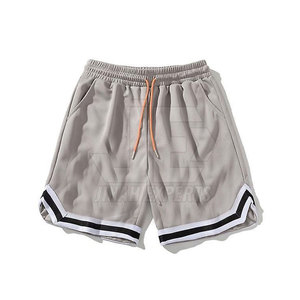 Pantalones cortos deportivos para hombre con contraste de Color hechos en Pakistán, pantalones cortos deportivos cómodos de alta calidad para hombre - Product Image 1