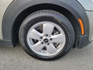 MINI Cooper 2016 Hatchback de 4 Puertas con Tracción Delantera / Disponible para la Venta con Bajo Kilometraje, Motor de Gasolina, Auto Usado en Excelentes Condiciones y Sin Accidentes, Volante a la Izquierda - Product Image 6