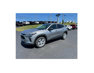 เชฟโรเลต แทร็กซ์ ปี 2025 ขับเคลื่อนล้อหน้า รุ่น LS รถมือสองรับรองคุณภาพ - Product Image 1