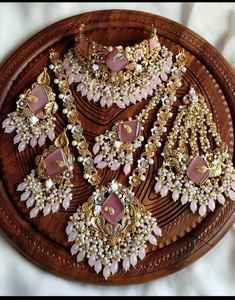 Estilo elegante Chapado en oro alto Ropa de fiesta Kundan Joyería Kundan Collar corto Estilo Chapado en oro Moda para mujer Boda - Product Image 3