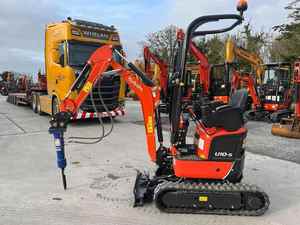 Tractor Agrícola Massey Ferguson MF290 con Tracción en las 4 Ruedas, Caja de Cambios Automática, Motor, Bomba, 20-50HP de Potencia - Product Image 6