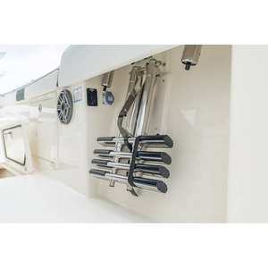 Bateau de pêche 2026 Cobia 305 CC avec coque en aluminium - Product Image 2