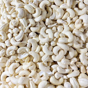 Trusted Supplier Ww180 Ww320 Raw Cashew <b>Nut</b> Wholesale Santigo Factory In Vietnam From Santigo Vietnam - Product Image 1