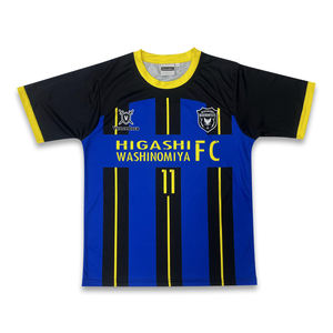 Rétro personnalisé décontracté 100% polyester maillot de football à séchage rapide manches courtes revers géométrique OEM service disponible vêtements de football - Product Image 2