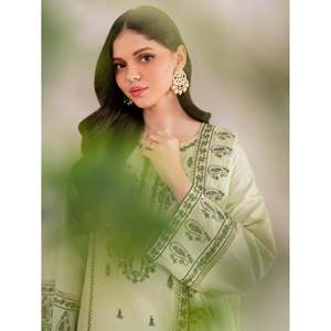 Magnifique ensemble chemise élégante et respirante en mousseline de soie brodée à manches longues pour le printemps/été, avec dupatta et pantalon - Product Image 3