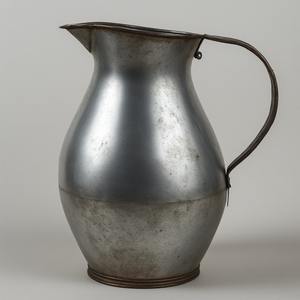 Arrosoir en acier galvanisé de style traditionnel, respectueux de l'environnement, capacité personnalisable pour le stockage d'eau à usage agricole et utilitaire dans les fermes et jardins ruraux - Product Image 6