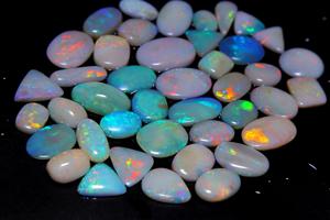 Cabochon d'opale australienne naturelle Multi Fire Solid Coober Pedy Opal Jewelry Lot Gemstone for Jewelry Making - Product Image 2