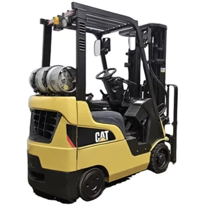 Offre exclusive aux enchères pour chariots élévateurs à pneus coussinés 2C3000 de 2015, capacité de maintien de 3000 LBS - Product Image 1