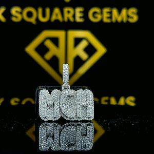 Mettez la main sur ce pendentif hiphop tendance en argent sterling 925 avec des diamants ronds de haute qualité cultivés en laboratoire avec une clarté VVS - Product Image 6