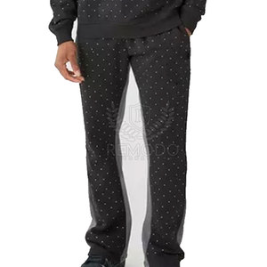 Elegante Slim Fit Hombres Rhinestone Chándal Uso al aire libre Hombres Rhinestone Chándal Hecho en Pakistán - Product Image 4