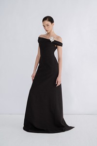 Listo para enviar Vestidos de verano para mujer Vestido largo Esber El hombro Vestido largo Tela de alta calidad Talla S M L Disponible Whiteant - Product Image 4