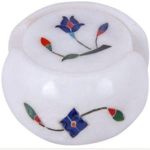 Ces sous-verres ronds en marbre blanc avec un motif nervuré directionnel sculpté sont disponibles en gros à des prix avantageux. - Product Image 2