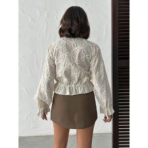 Chemisiers brodés pour femmes Topshow avec fermeture boutonnée - Vente en gros - Product Image 1