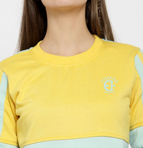 Sweats à capuche personnalisés pour femmes les mieux notés Sweats à capuche pour femmes de haute qualité des fabricants pakistanais - Product Image 3