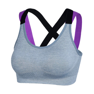 Sujetador deportivo por sublimación para mujer, hecho en Pakistán, de secado rápido, sin costuras, para gimnasio y yoga, Sujetador deportivo para niñas en Pakistán - Product Image 5