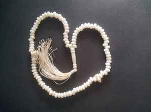 Accesorios de Oración Islámicos Elegantes, Tasbih de Cuentas de Resina con un Estilo de Ángel Único, Hermosa Joyería Religiosa - Product Image 6