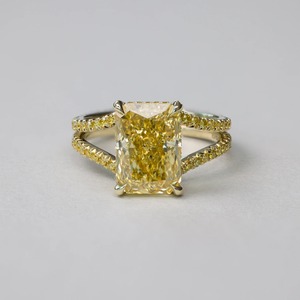 Ensemble de bagues de mariage personnalisées Hip Hop en or blanc rose avec certificat en or 14 carats avec bagues de réglage à broches certifiées Moissanite IGI - Product Image 2