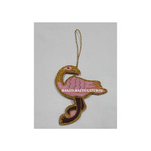 Adornos Colgantes Navideños Hechos a Mano con Bordado Zari Indio, Hermosos Adornos para Decoración de Árboles de Navidad a los Mejores Precios - Product Image 1