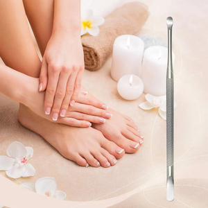 Accessoire de soin des ongles pour salons et instituts de beauté Outil professionnel de nettoyage des cuticules pour les activités de soin des ongles - Product Image 5