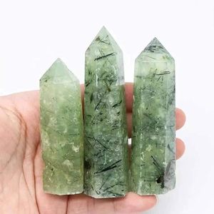 หินพรีไนต์คริสตัลสีเขียวธรรมชาติทำด้วยมือสำหรับการทำสมาธิและการบำบัดด้วยพลังงาน - Product Image 1