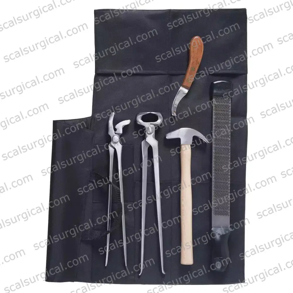 Hot Sale 7 Pieces Professional Farrier Tools Kit with Cordura Case Rasp Nippers Hammet Set kit