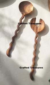 ชุดช้อนส้อมสลัดไม้ธรรมชาติ ทนทาน เป็นมิตรกับสิ่งแวดล้อม ด้ามจับสานจากหวาย  พร้อมบริการสลักชื่อ  อุปกรณ์ผสมสลัด  เครื่องครัว - Product Image 6