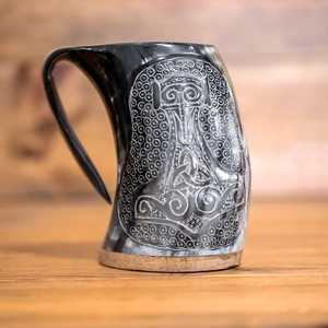 Tasse de chope de corne à boire Viking polie décoration religieuse nautique dans le style pour l'artisanat naturel artisanal de Noël - Product Image 1