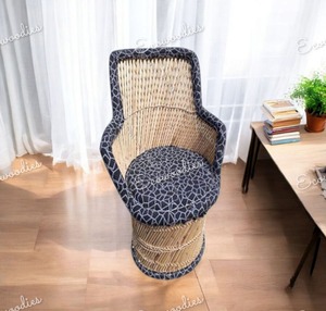 Chaise Mudda en bambou traditionnelle indienne écologique Chaise berçante confortable faite à la main Hôtel Hôpital Gym-Conception modulaire antique - Product Image 2