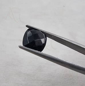 Prix de gros à facettes en onyx noir coussin forme taillée pierre précieuse pour la fabrication de bijoux au prix d'usine - Product Image 2