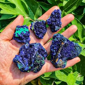 Vendita all'Ingrosso di Cluster di Cristalli Naturali di Azurite Blu, Esemplari Minerali Verdi, Artigianato in <span class=keywords><strong>Cristallo</strong></span> per Decorazione - Product Image 2