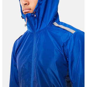 2025 hommes élégant léger imperméable veste personnalisé coupe-vent réfléchissant sécurité capuche usine meilleur respirant vêtements de travail pour - Product Image 5