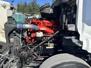 Camion-citerne à essence/carburant Source With Us 2021 579 5500 gallons avec garantie, exportation porte-à-porte - Product Image 5