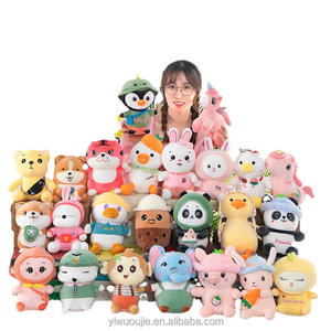 Jouets en peluche mélangés en vrac pour machine à griffes, petits animaux en peluche, prix de jeu de grue, poupées de dessin animé mignonnes, vente en gros pour parc d'attractions - Product Image 3