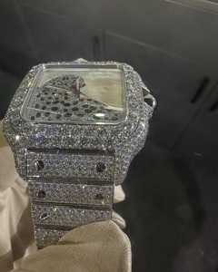 Logo personnalisé tendance entièrement automatique VVV Moissanite diamant glacé Hip Hop montre carré Antique boîtier élégant en acier inoxydable - Product Image 5