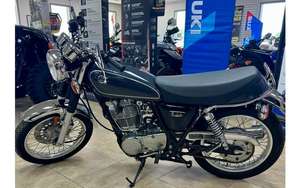 Genuine 100% 2025 Yamaha SR400 Sportbikes Premium Motocicletas Ofrecido - Product Image 5