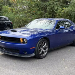 LIMPIO 2020 D-o-d-g-e Chall_enger GT RWD - Product Image 1