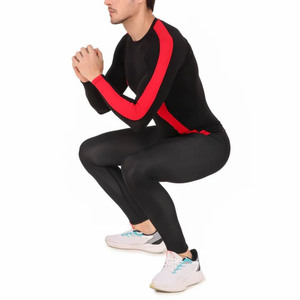 Ensemble de compression de sport pour hommes en gros personnalisé, ensemble de vêtements de sport respirant à séchage rapide, sans couture, pour le yoga, ensemble de rashguard - Product Image 5