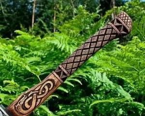 Hache à double lame de qualité industrielle en acier, personnalisée, de qualité supérieure, en acier au carbone, hache viking, manche en bois, en vente - Product Image 4