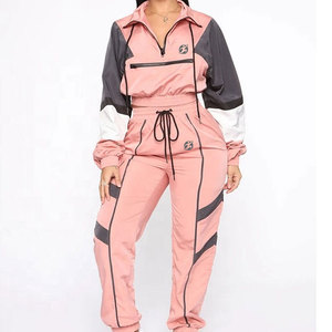 Conjunto de chándal ligero de poliéster/nailon con capucha y media cremallera para mujer, estampado, cortavientos, estilo hip hop, para invierno - Product Image 1