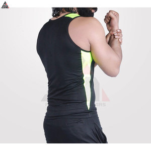 Meilleures ventes de débardeurs pour hommes respirants de grande taille, service OEM, design, fabriqués au Pakistan, vêtements de fitness, débardeurs pour hommes - Product Image 6