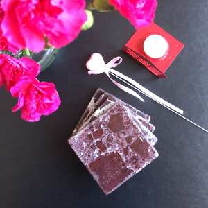 Juego de 4 Posavasos de Mármol Rojo Rubí de Piedra Natural, Regalo de San Valentín o Aniversario para Ella o Él, con Base de Corcho - Product Image 3