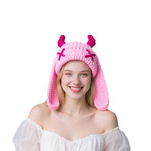 Bonnet tricoté chaud unisexe 100% acrylique, fait main, avec grandes oreilles de lapin et mignonnes cornes de diable, idéal pour l'hiver et la plage - Product Image 2